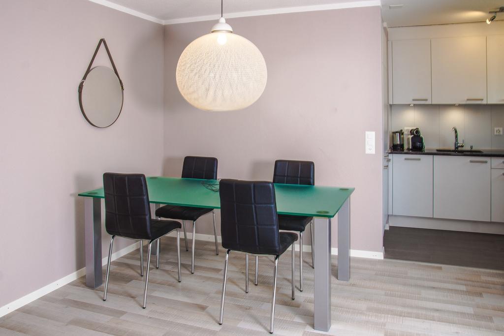 Reloc Serviced Apartments Zurich-Oerlikon Szoba fotó
