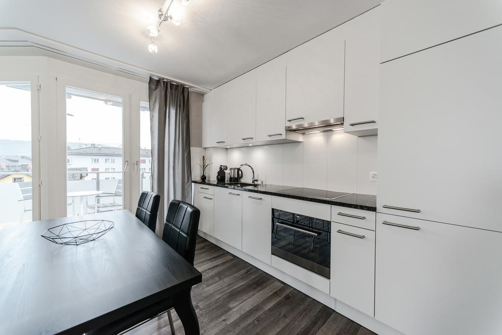 Reloc Serviced Apartments Zurich-Oerlikon Szoba fotó